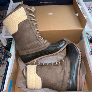 Magellan Outdoors Sweater Collar Duck Boots